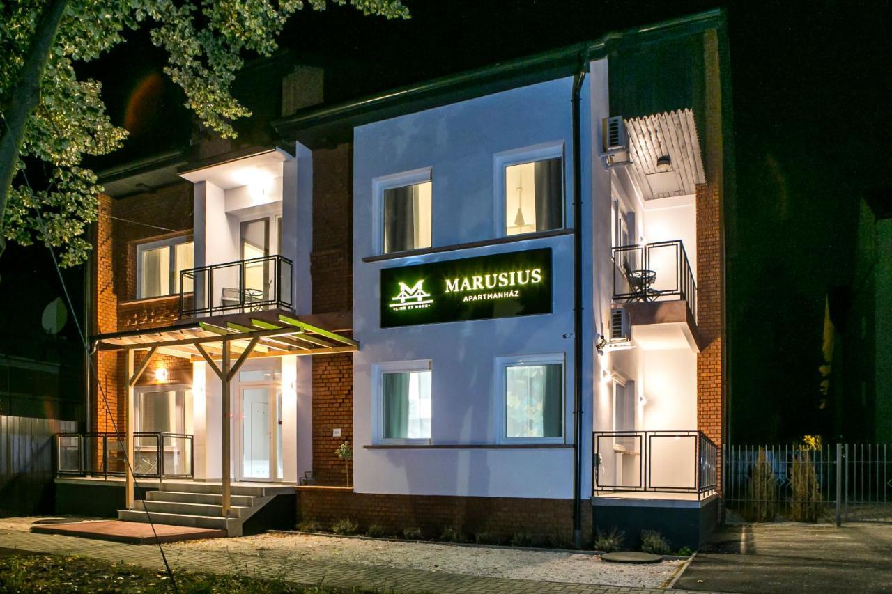 Marusius Apartmanház Makó Exterior foto