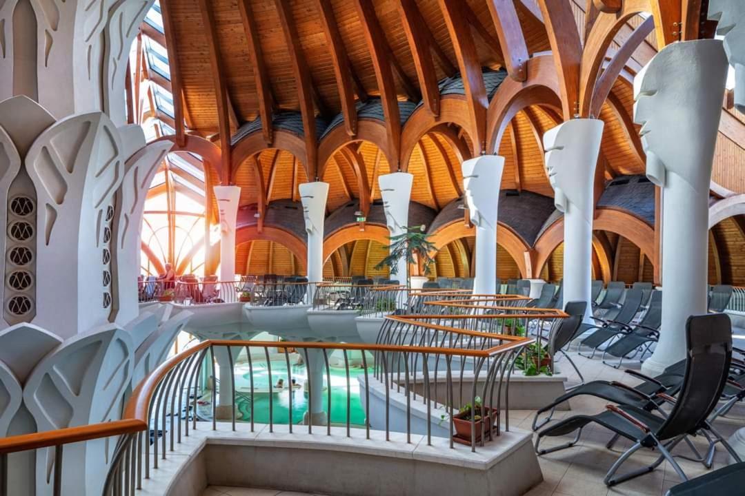 Marusius Apartmanház Makó Exterior foto