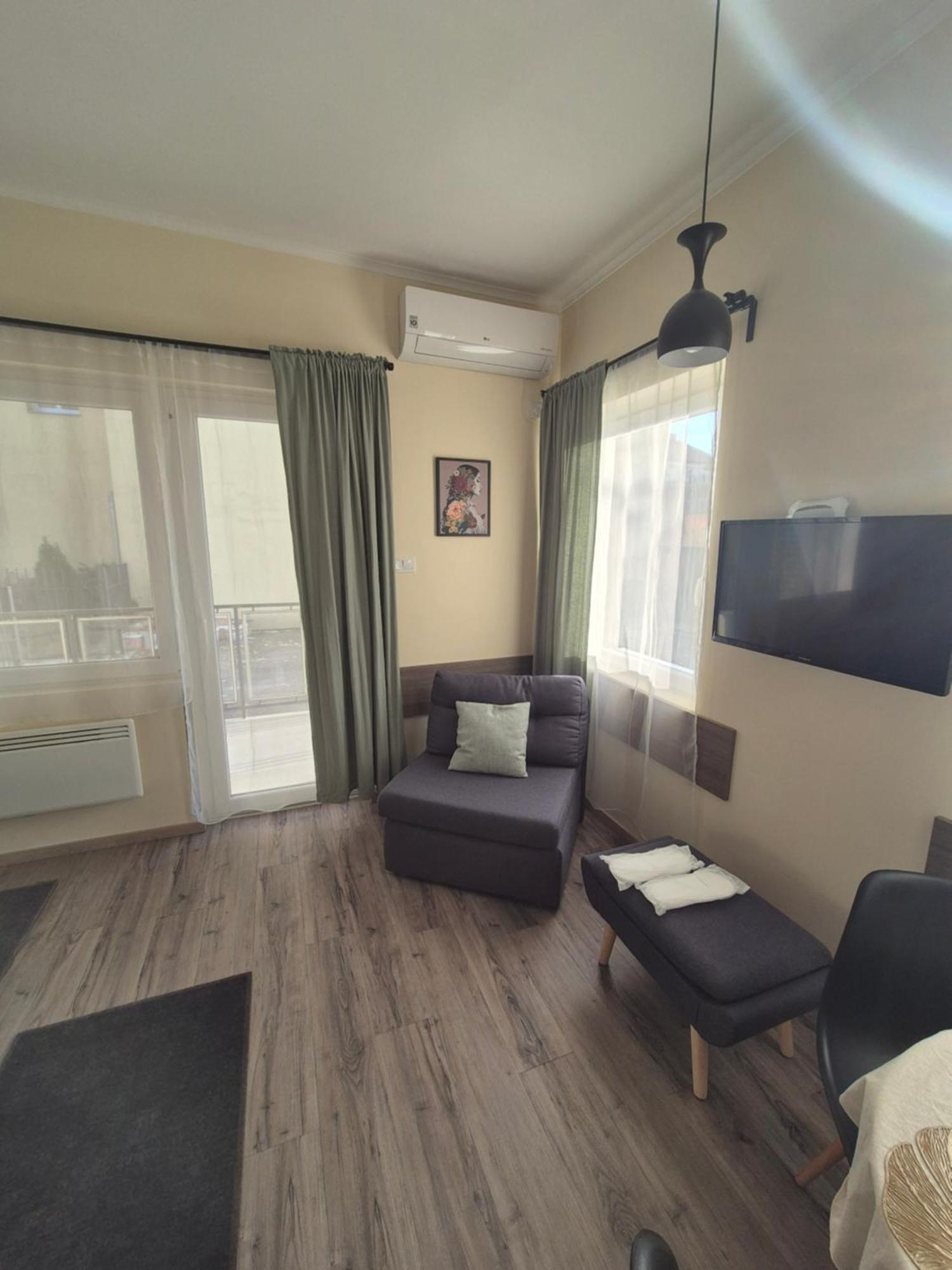 Marusius Apartmanház Makó Exterior foto